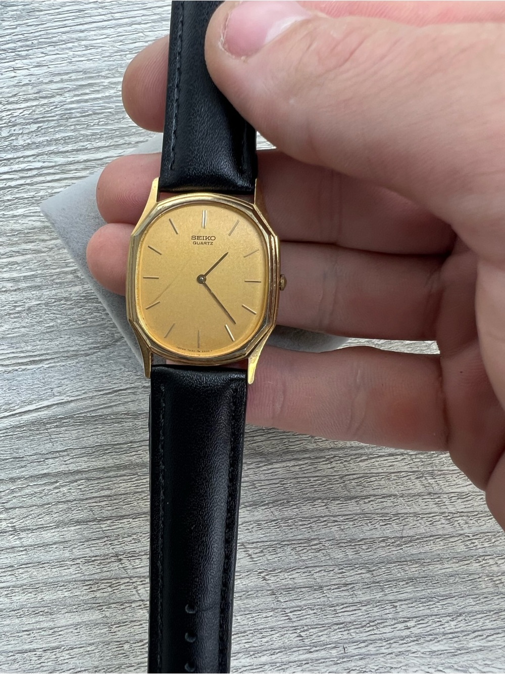 Seiko Gold Dial Men's Quartz Watch with Black Leather Strap - Picture 7 of 7
